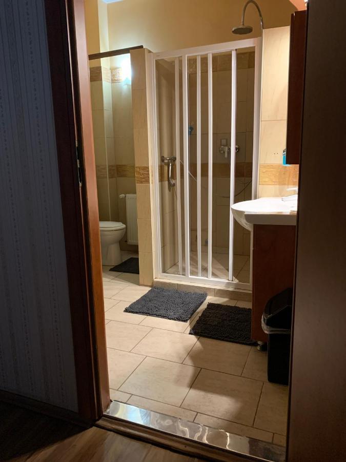 Nyilas Fogado Hotell Nyíregyháza Exteriör bild