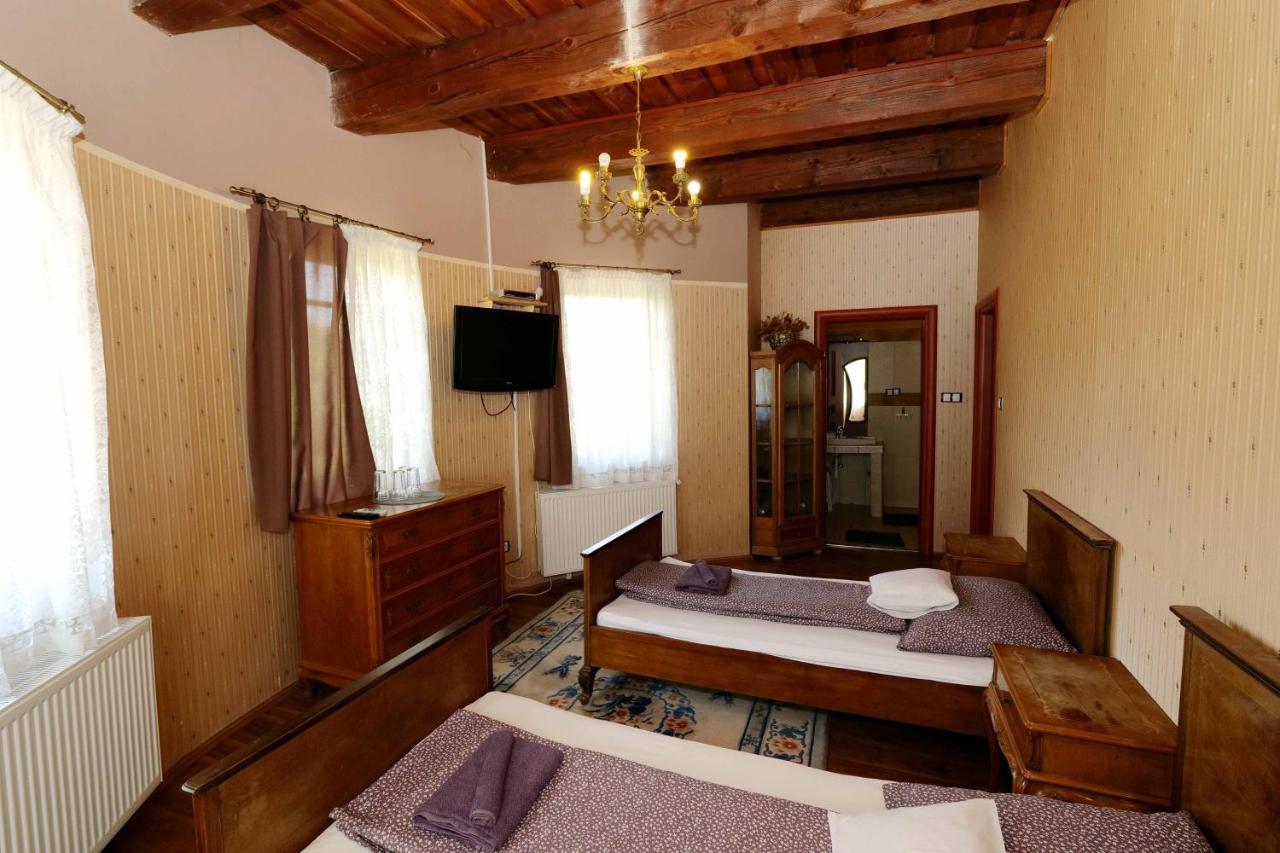 Nyilas Fogado Hotell Nyíregyháza Exteriör bild