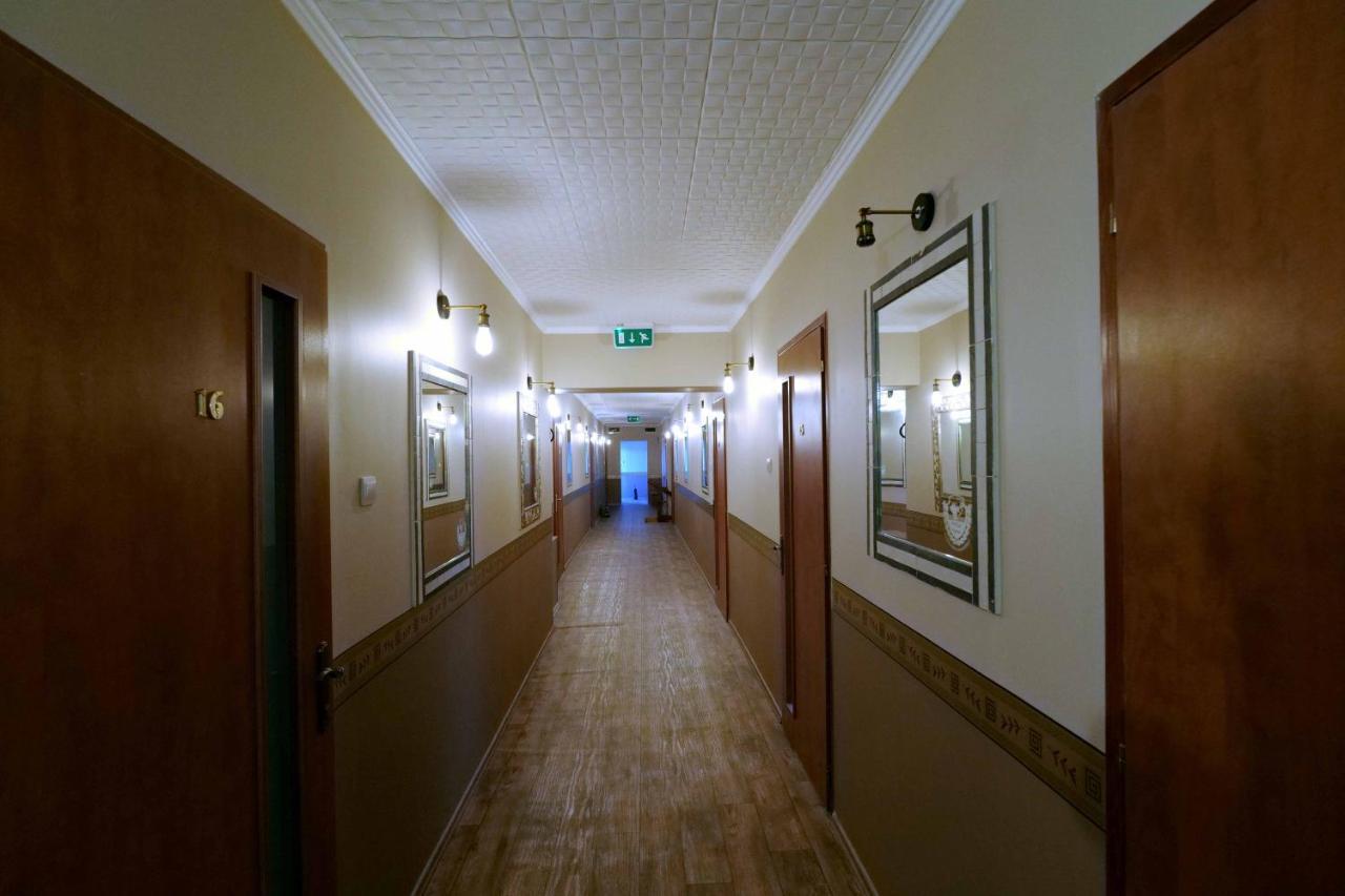 Nyilas Fogado Hotell Nyíregyháza Exteriör bild