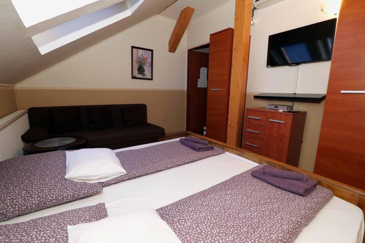Nyilas Fogado Hotell Nyíregyháza Exteriör bild