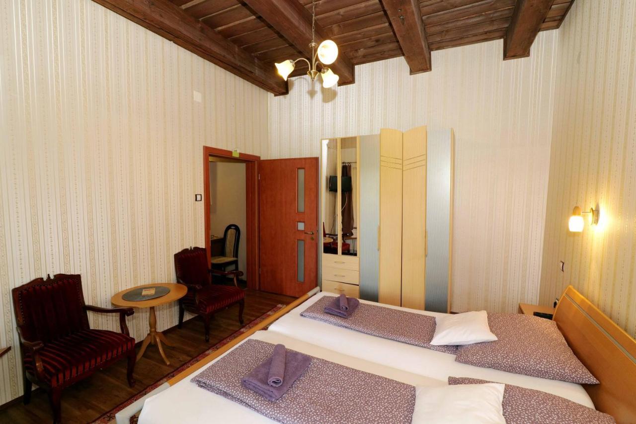 Nyilas Fogado Hotell Nyíregyháza Exteriör bild